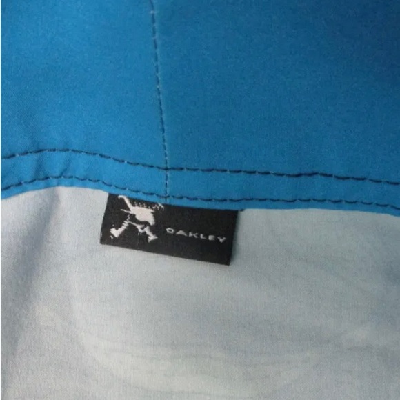 NWT OAKLEY Blue Channel Floral Board Shorts Swim trunk Hawaiian 4 way stretch - Picture 7 of 11